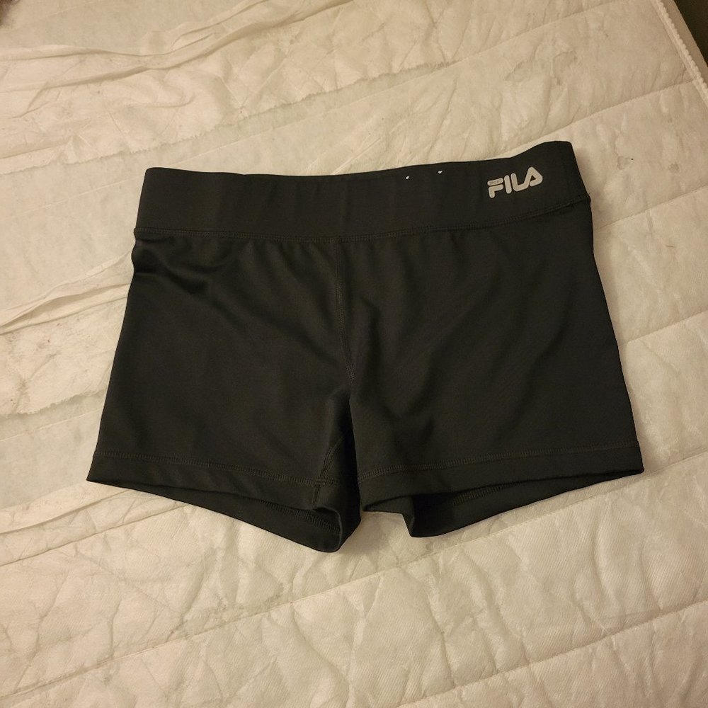 Running shorts